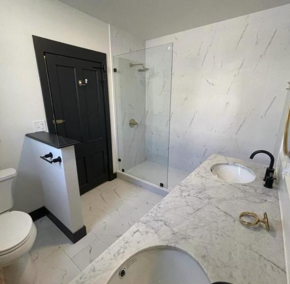 酒店 Speakeasy 2 Room Suite