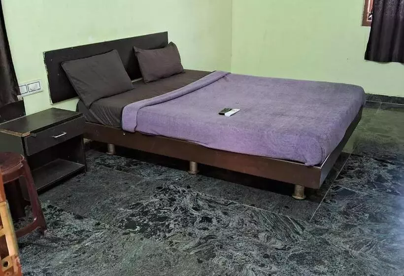 Hotelli The Grand Hospitality