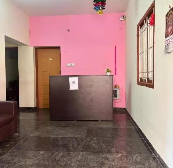 Hotelli The Grand Hospitality