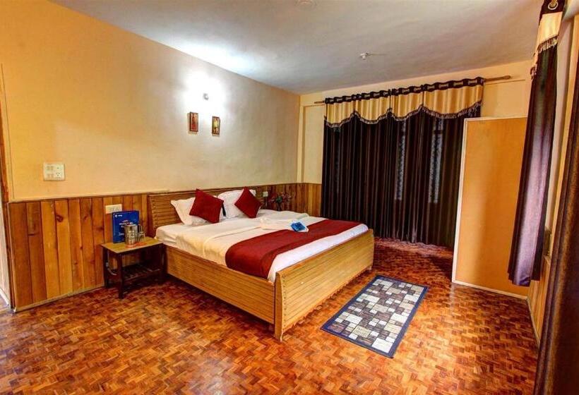 Отель The King Sky Resort