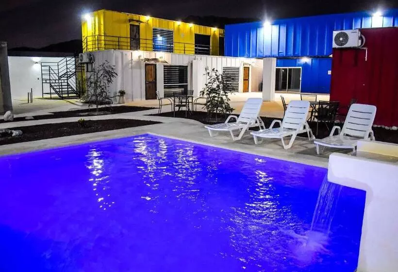 Hotelli Vagón Resort