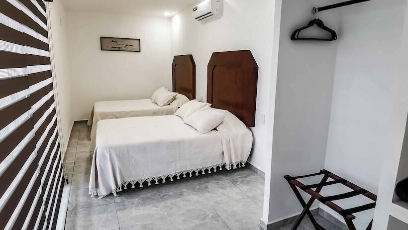 هتل Vagón Resort