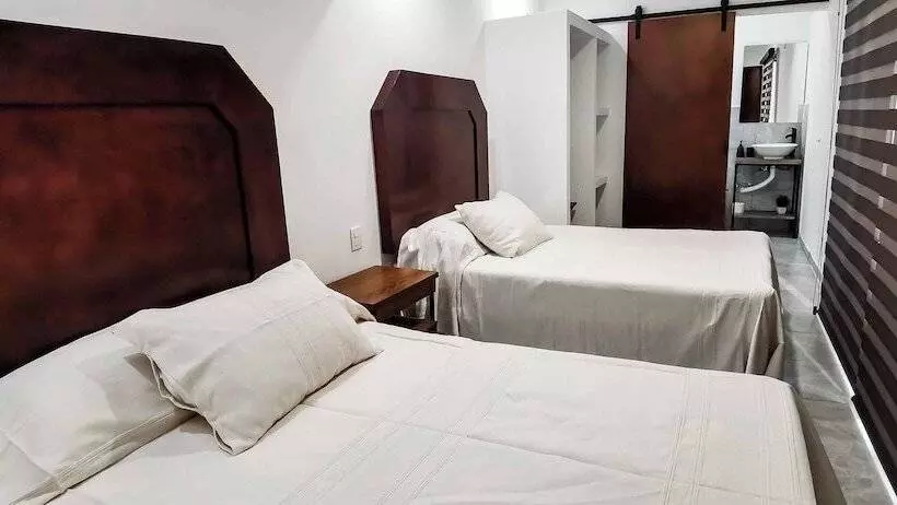 Hotelli Vagón Resort