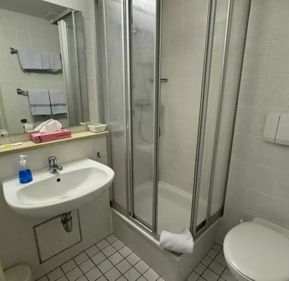 ホテル Wallfahrtswirt