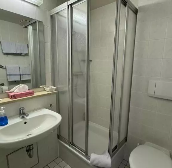 ホテル Wallfahrtswirt