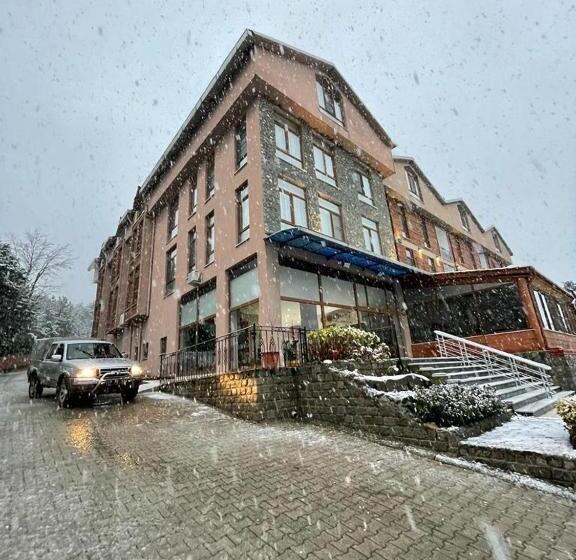 Kazdağ Göknar Otel