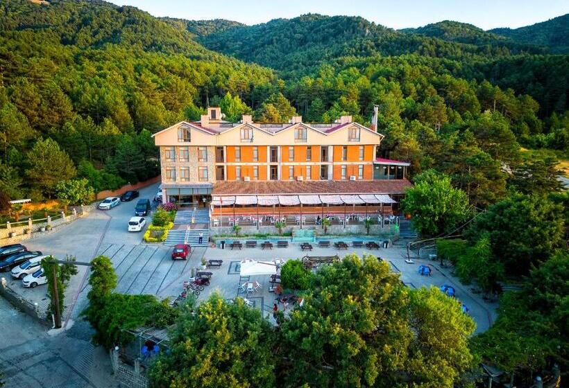 Kazdağ Göknar Otel
