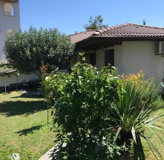 بنسيون къща за гости мария гроздева