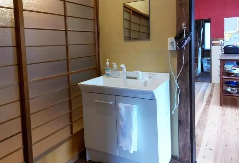 ペンション Amino Guesthouse Bench