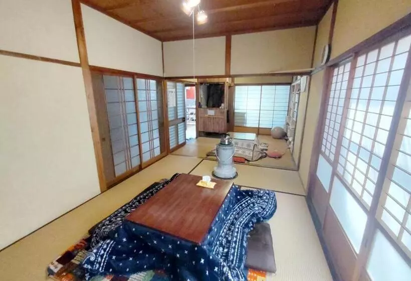 ペンション Amino Guesthouse Bench