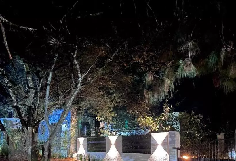 ペンション Cabañas Cuatro Estaciones