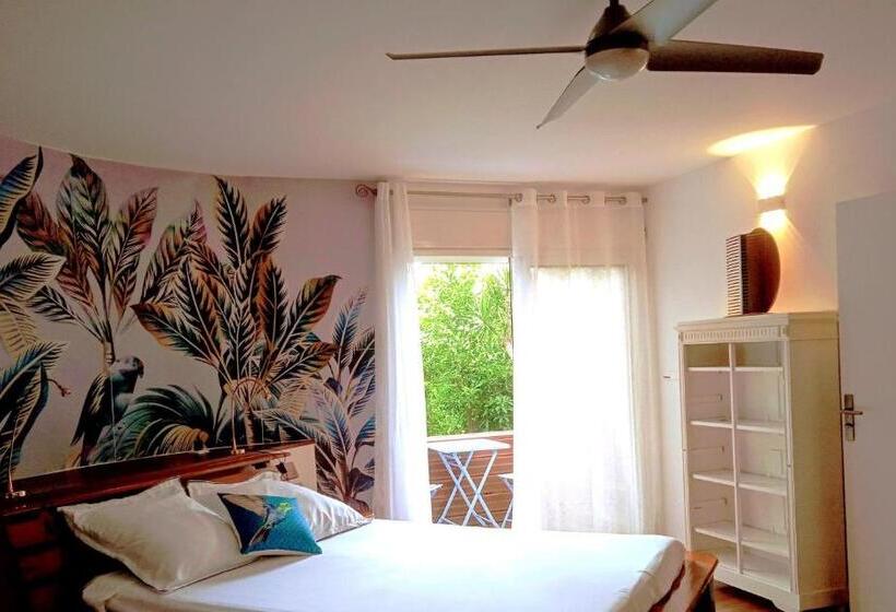 پانسیون Le Vol Du Cardinal