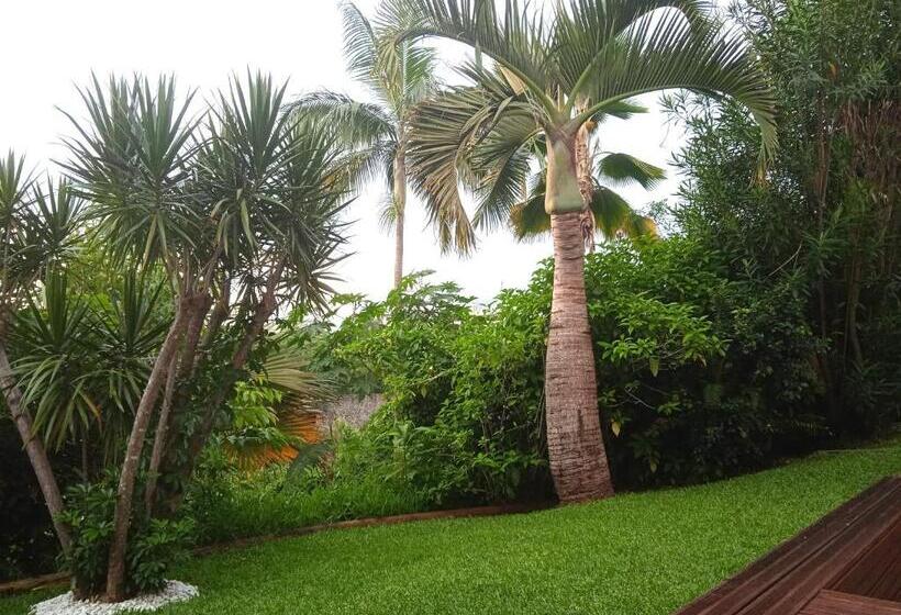 پانسیون Le Vol Du Cardinal