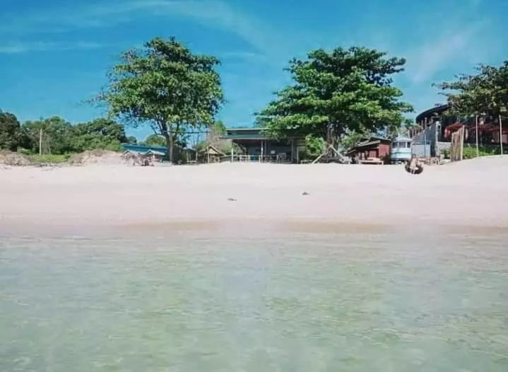 ペンション Nadan Beach House