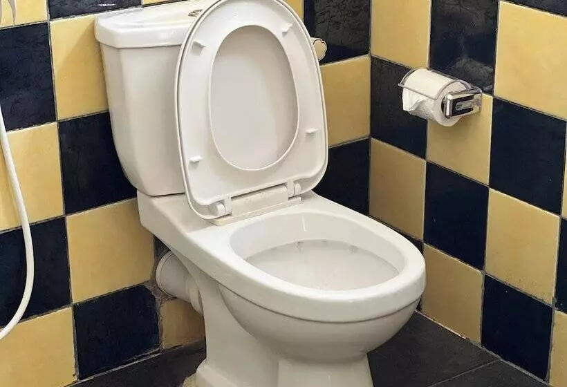 ペンション Ramlyn Guesthouse & Restaurant