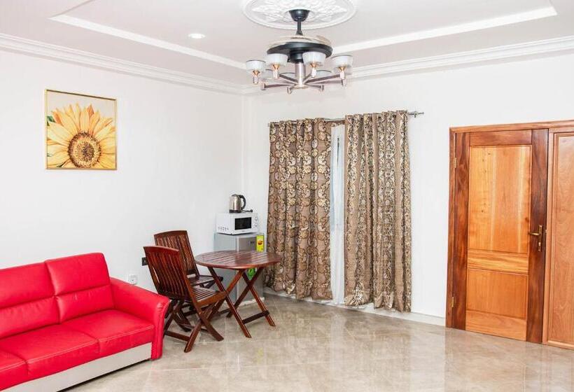 Sannak Hotel Limited