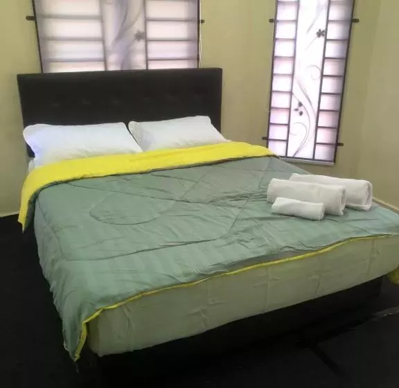 A & Z Roomstay