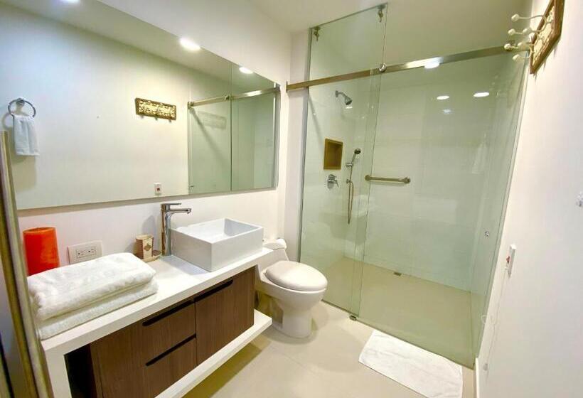 Portanova Suites  5 Minutos De Cercanía Al Aeropuerto