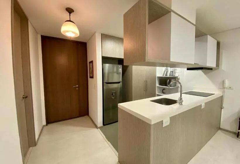 Portanova Suites 5 Minutos De Cercanía Al Aeropuerto