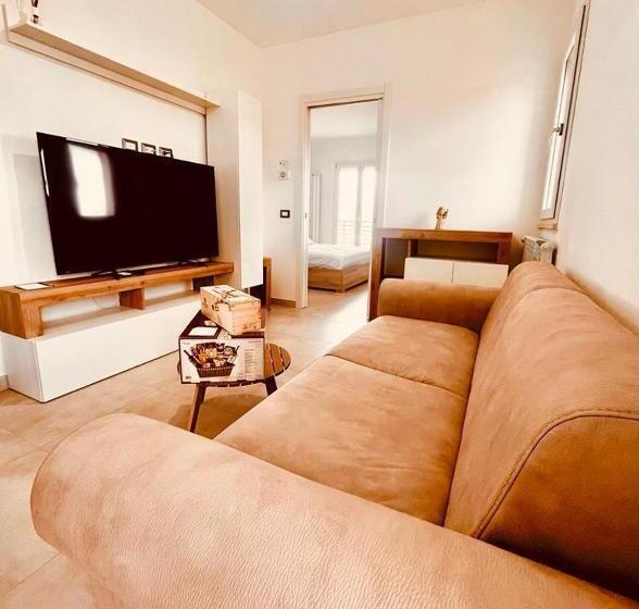 تختخواب و صبحانه La Casa Sul Mare