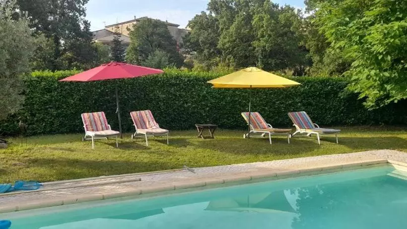 Aamiaismajoitus (B&B) La Picholine Chambre Provence