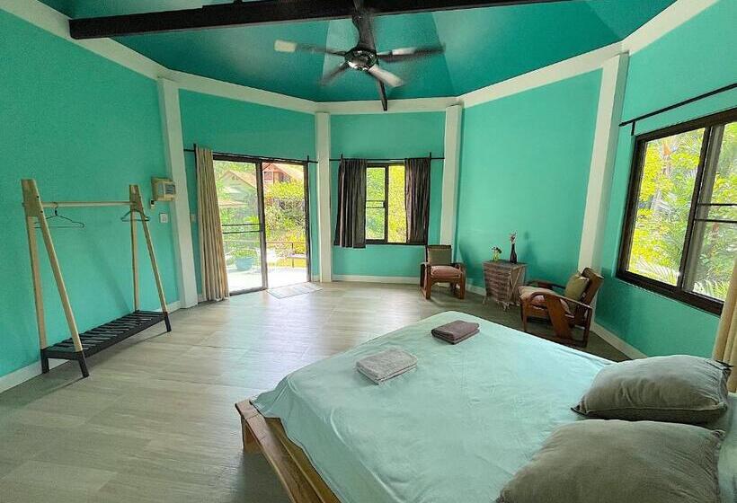 Bed and Breakfast Navari Homestay