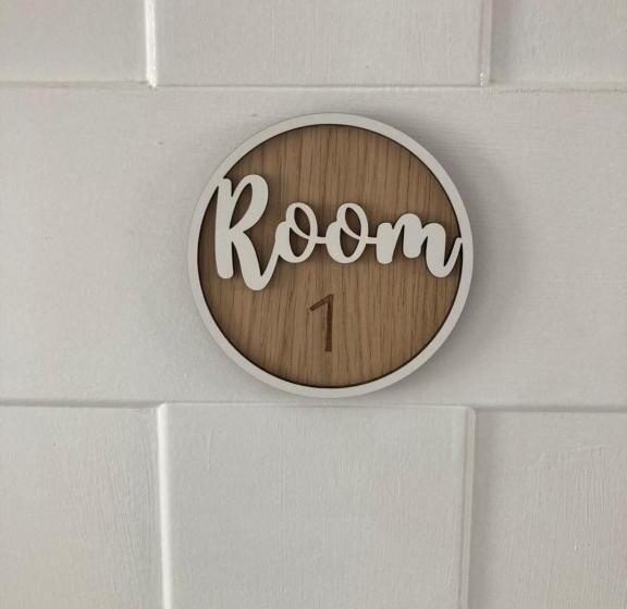 צימר Private Double Room With Ensuite, No Breakfast, Truro City Centre