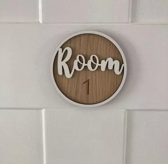 ベッドアンドブレックファースト Private Double Room With Ensuite, No Breakfast, Truro City Centre