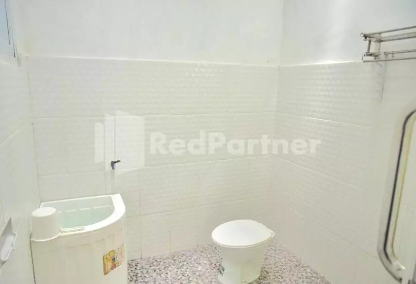 هتل Fanta Home At Pronojiwo Lumajang Redpartner