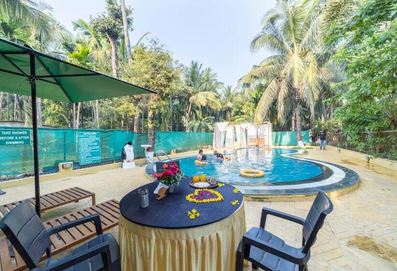 ホテル Ll Empyrean Stay Ll Coconut Beach Farm Resort Ll