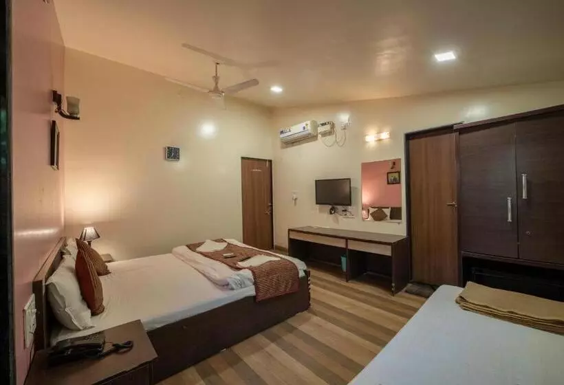 Hotelli Ll Empyrean Stay Ll Coconut Beach Farm Resort Ll