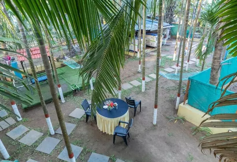 Hotelli Ll Empyrean Stay Ll Coconut Beach Farm Resort Ll