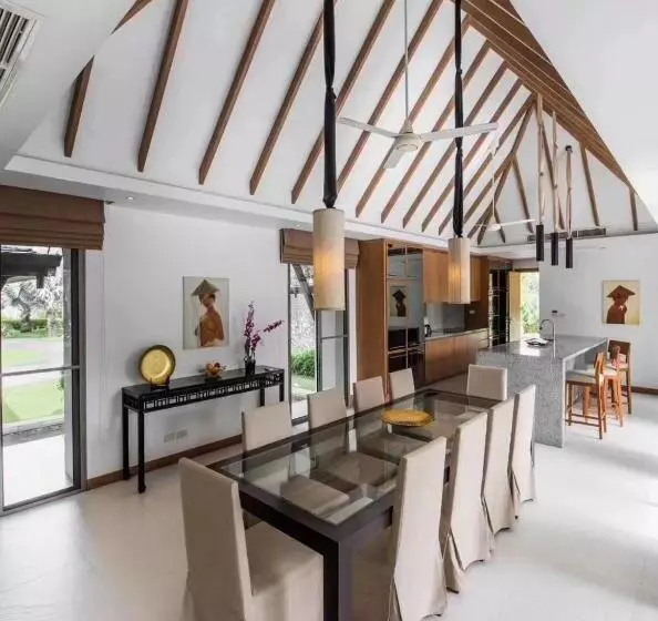 ホテル Oasis Villa Pattaya