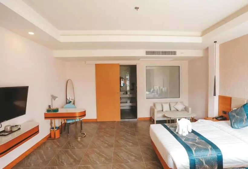 ホテル Oasis Villa Pattaya
