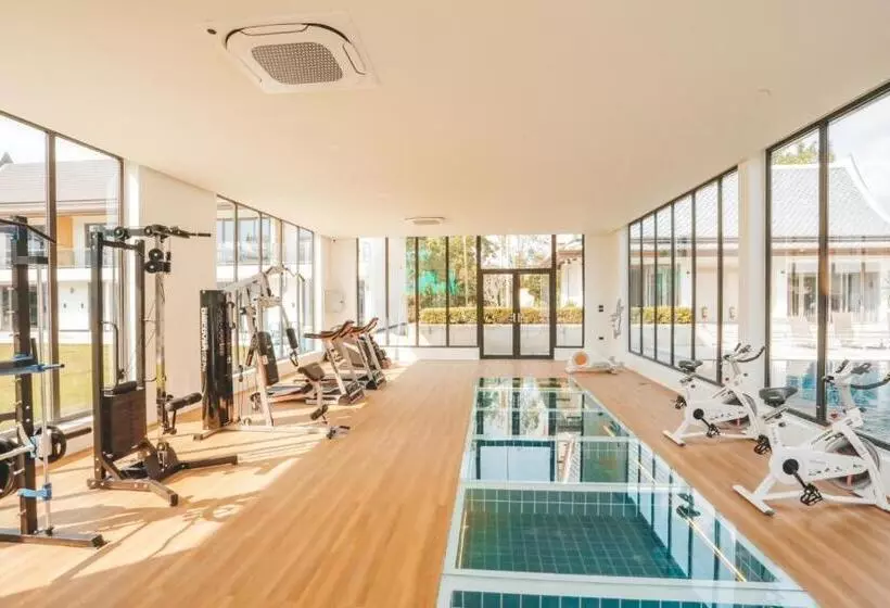 ホテル Oasis Villa Pattaya
