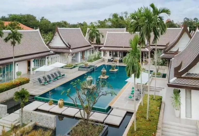 ホテル Oasis Villa Pattaya
