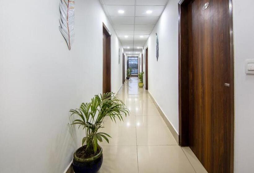 Hotel Treebo Fortune Home Expressway