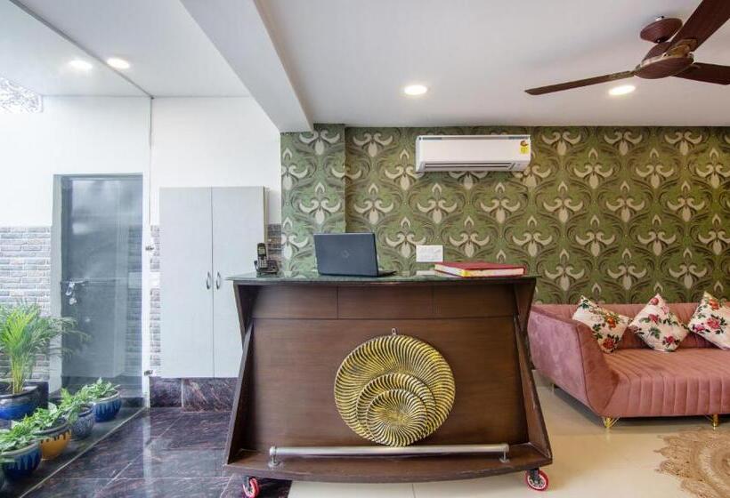 Hotel Treebo Fortune Home Expressway