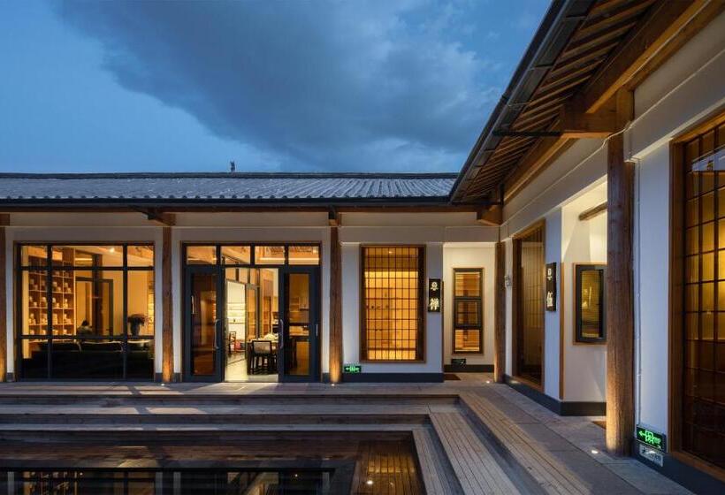 Lijiang Man She Snow Mountain View Designer B&b