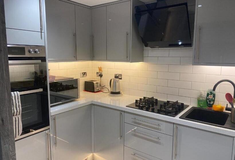 Pensjonat Modern Studio In Natural Surroundings