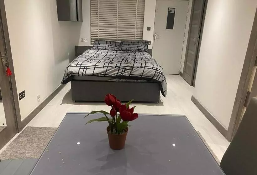 Majatalo Modern Studio In Natural Surroundings