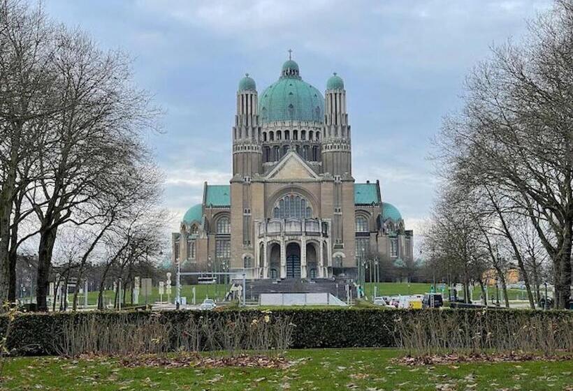 پانسیون Room In Bb   Chambre Z2 A Bruxelles