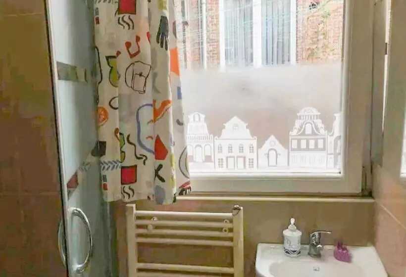ペンション Room In Bb   Chambre Z2 A Bruxelles