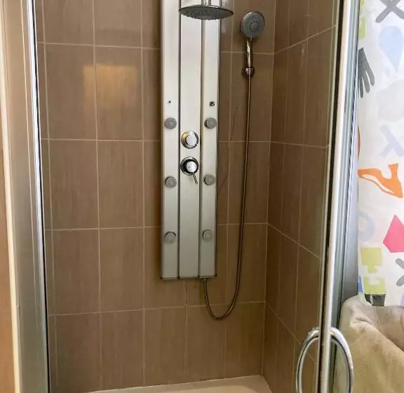 ペンション Room In Bb   Chambre Z2 A Bruxelles