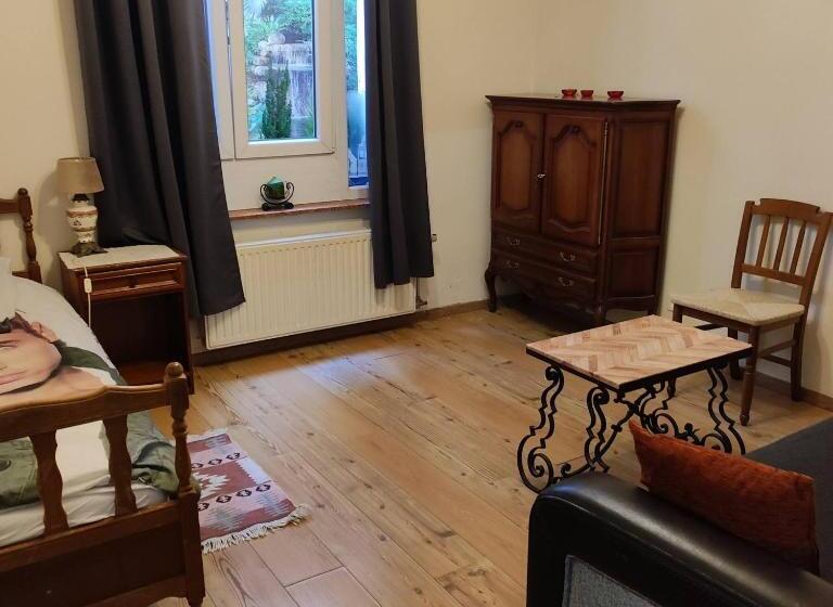 پانسیون Room In Bb   Chambre Z2 A Bruxelles