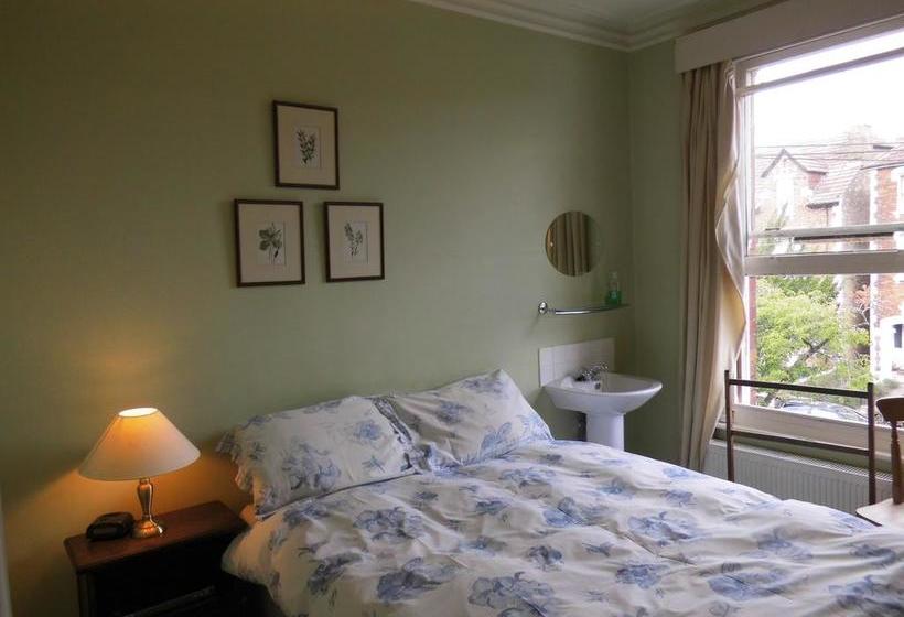 Greystones Bed And Breakfast