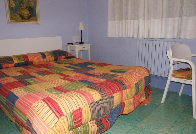 Отель De La Val