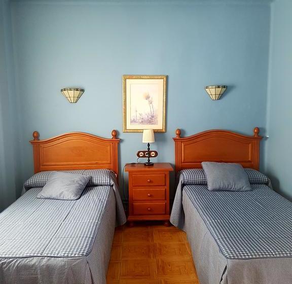 Отель De La Val