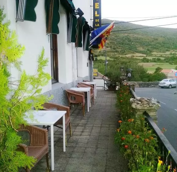 هتل De La Val