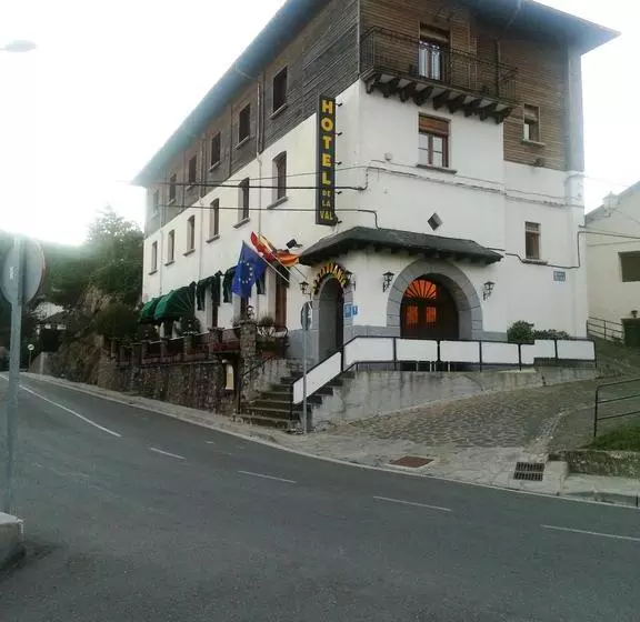 هتل De La Val